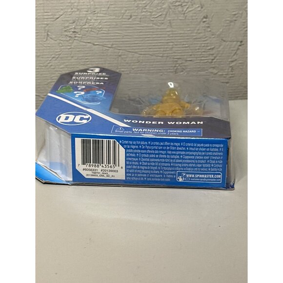 Wonder Woman DC Comics 3" Gold Action Figure With 3 Surprise Accessories - Picture 2 of 3